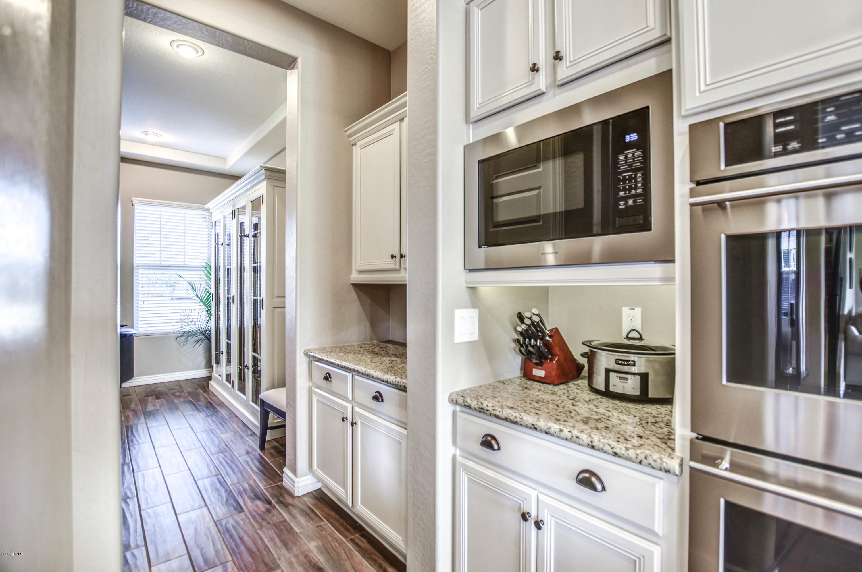 4293 East Morrison Ranch Parkway Gilbert, AZ 85296 - Photo 18 of 63 KITCHEN 9
