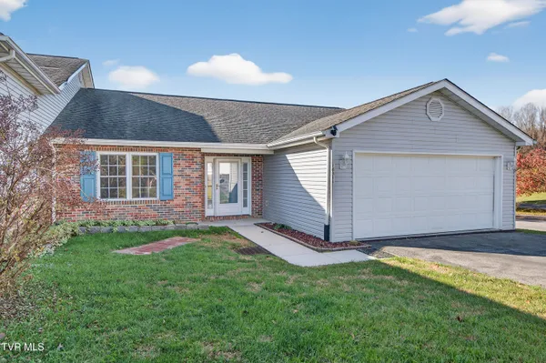 $259,000 | 16311 Chase Lane, Abingdon, VA 24210