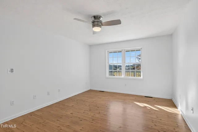 $259,000 | 16311 Chase Lane, Abingdon, VA 24210