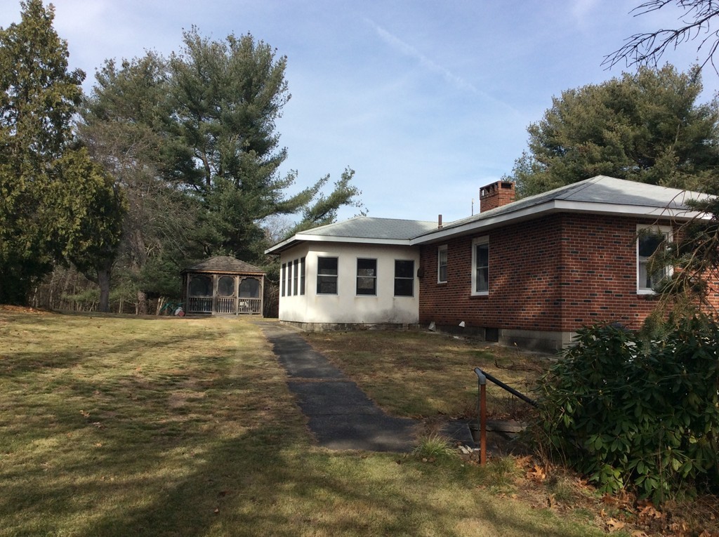 28 South Acton Road Stow, MA 01775 - Photo 12 of 12