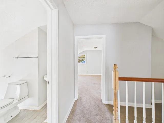 a bathroom with a toilet