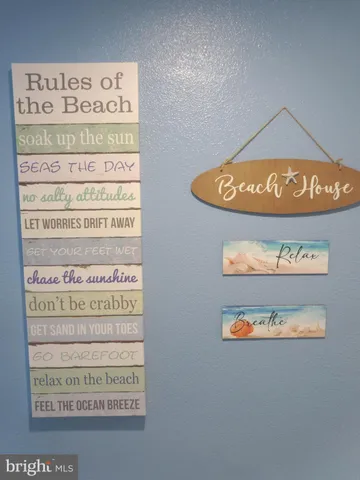 a bed room with a bed