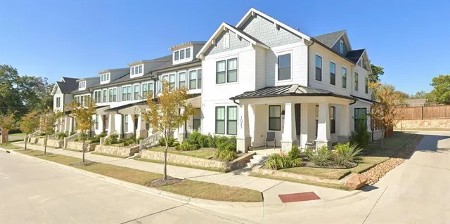 $10,001 | 318 East 2nd Street, Irving, TX 75060