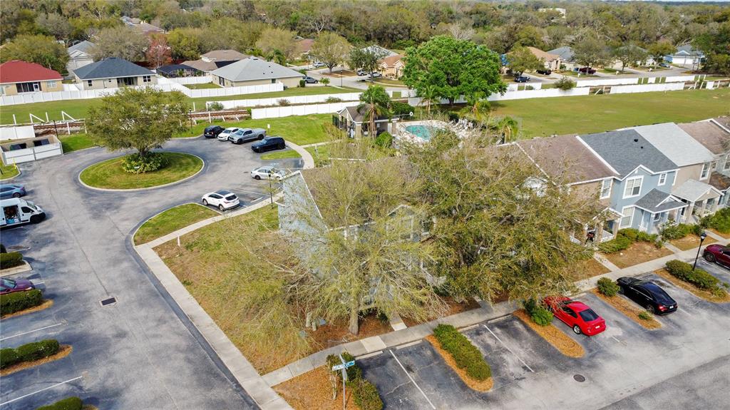 1580 Blue Magnolia Road Brandon, FL 33510 - Photo 25 of 30 Gallery Image 25