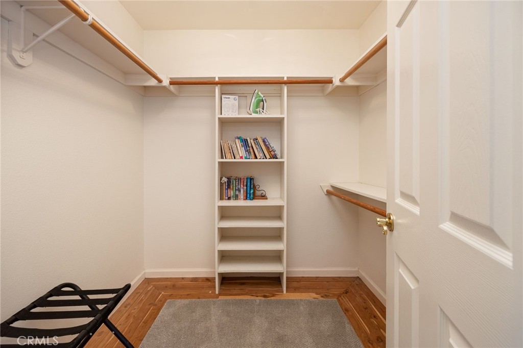 39301 Moonray Lane Oakhurst, CA 93644 - Photo 27 of 55 a view of walk in closet with empty racks