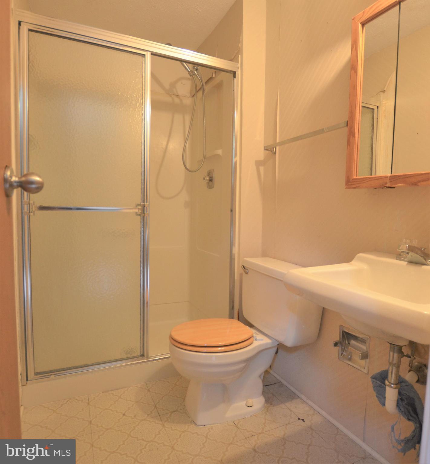 4713 Hawksbury Road Baltimore, MD 21208 - Photo 20 of 36