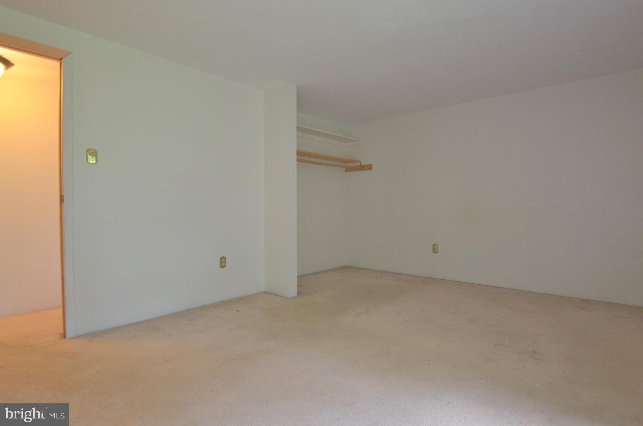 4713 Hawksbury Road Baltimore, MD 21208 - Photo 21 of 36