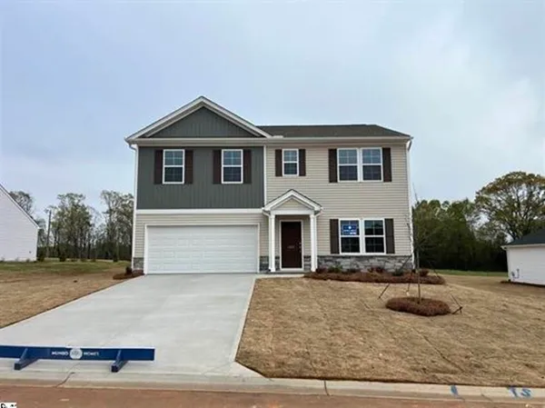 $261,000 | 388 Braxton Drive, Moore, SC 29369