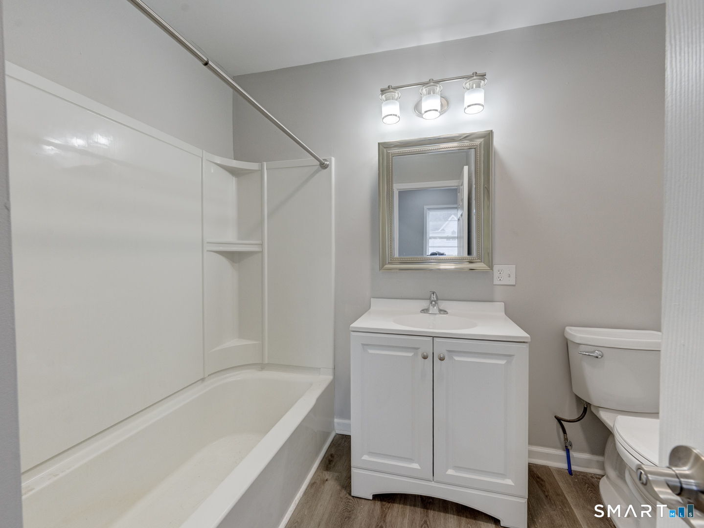 41 East High Street, Unit 7 East Hampton, CT 06424 - Photo 14 of 15