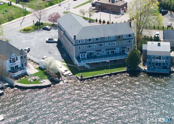 $1,600 | 41 East High Street, Unit 7, East Hampton, CT 06424