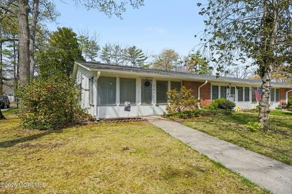$179,000 | 167 A Huntington Drive, Lakewood, NJ 08701