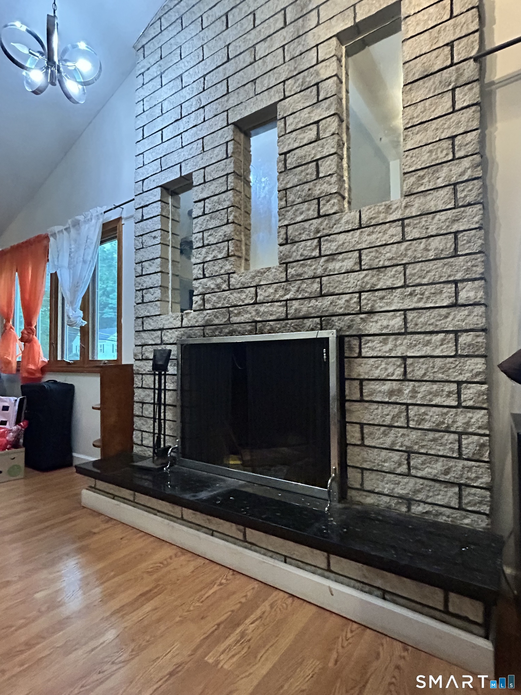 85 Mason Avenue Waterbury, CT 06708 - Photo 5 of 12 Gallery Image 5