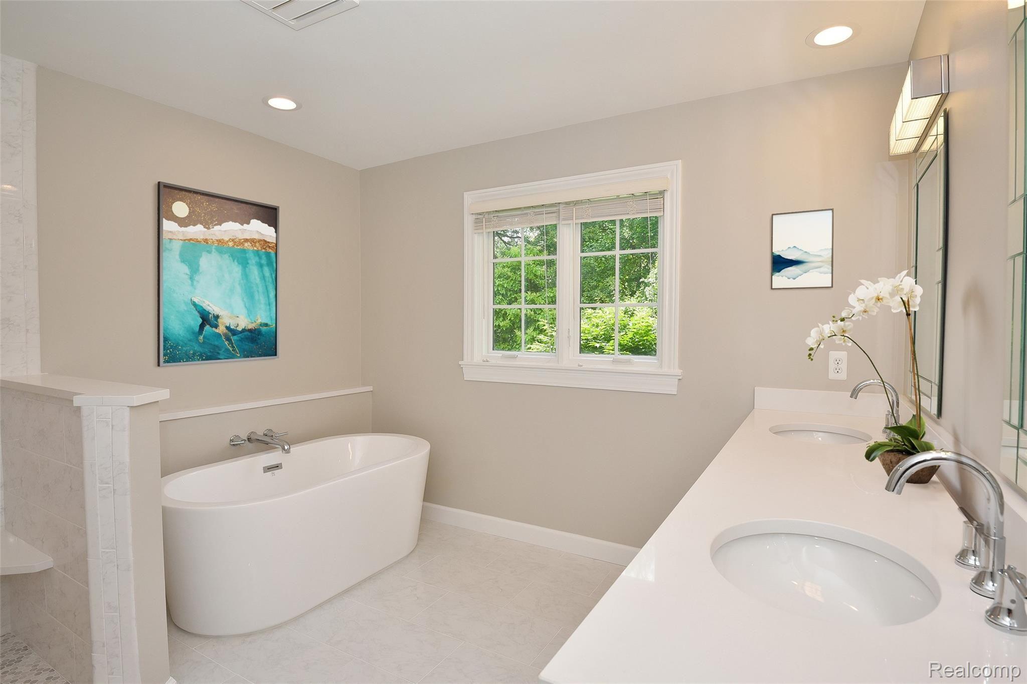 1580 Tottenham Road Bloomfield Hills, MI 48301 - Photo 21 of 48 Modern renovated master bath with soaking tub and dual sinks