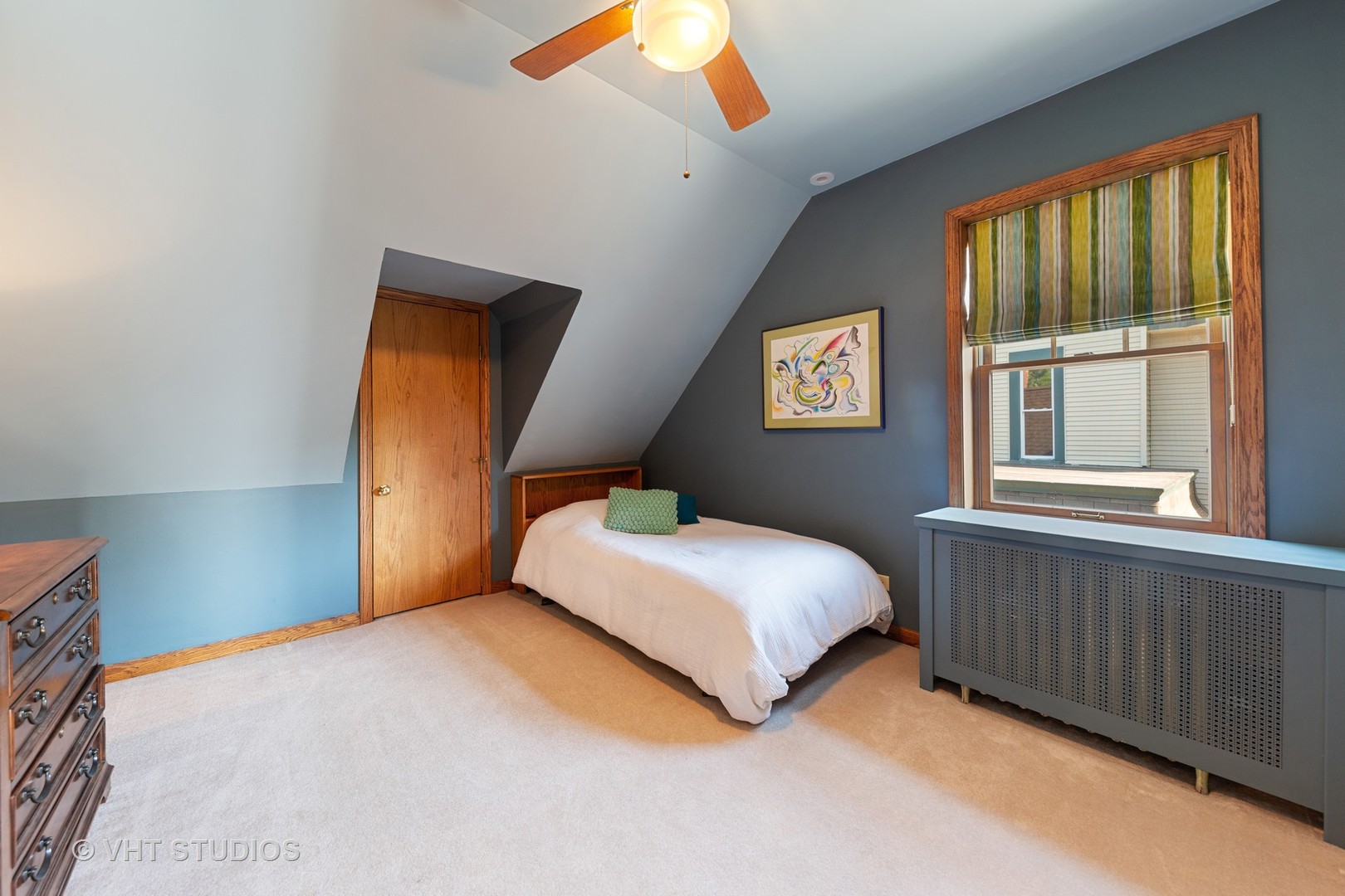 133 Barrypoint Road Riverside, IL 60546 - Photo 13 of 26