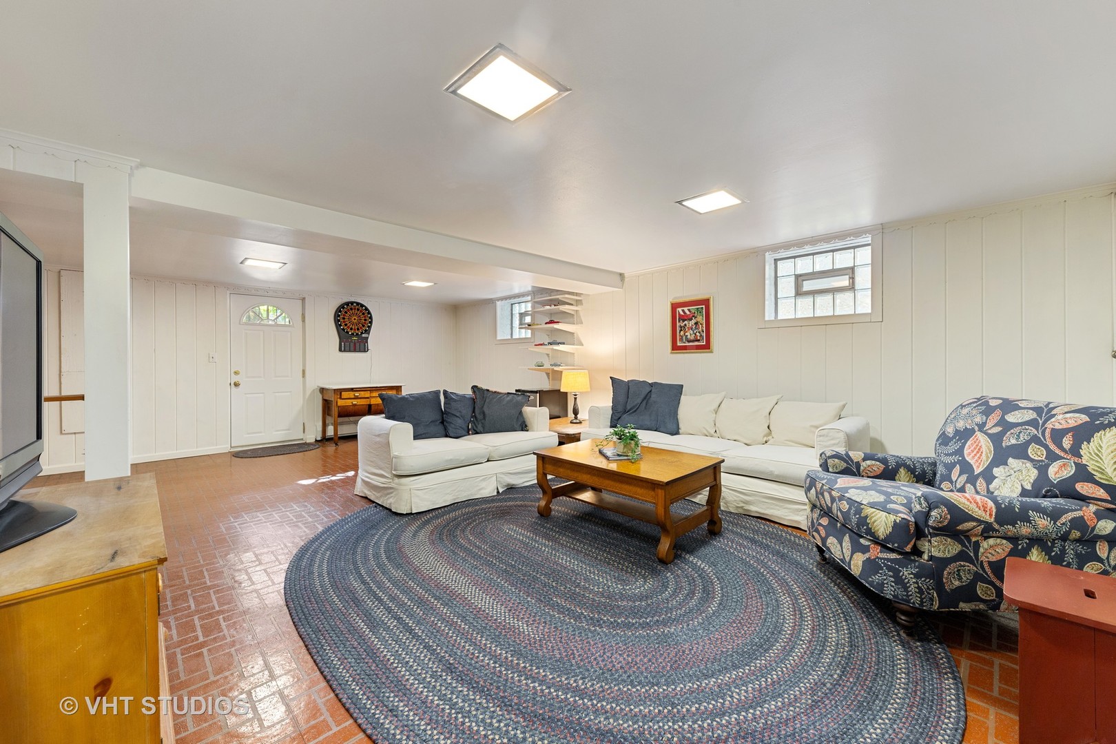 133 Barrypoint Road Riverside, IL 60546 - Photo 17 of 26