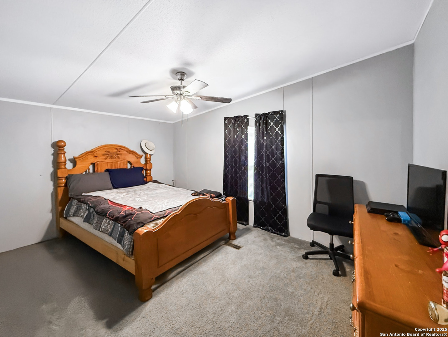 4445 Smokey Ridge Trail Von Ormy, TX 78073 - Photo 19 of 32