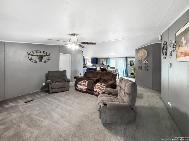 $185,000 | 4445 Smokey Ridge Trail, Von Ormy, TX 78073