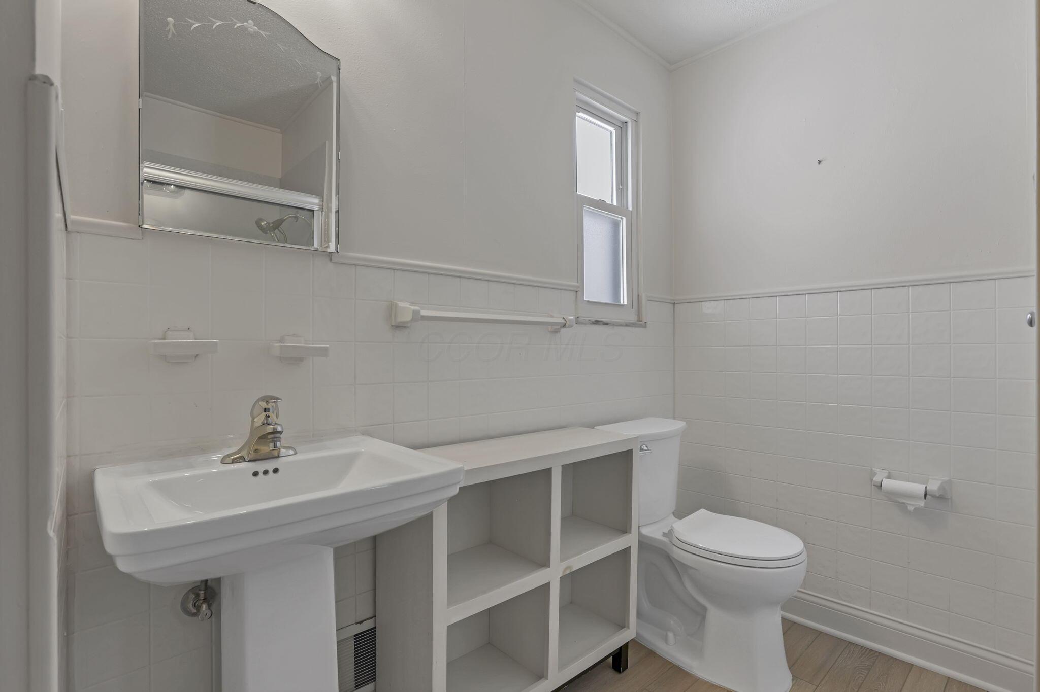 1848 Milden Road Columbus, OH 43221 - Photo 21 of 56 33-web-or-mls-0V3A2297