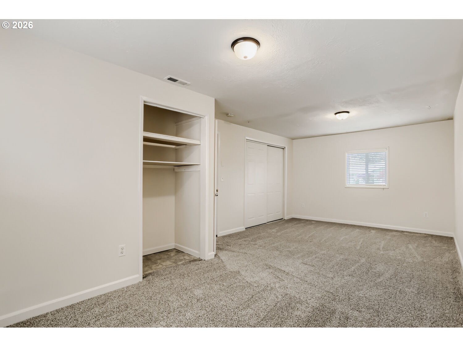 1675 Northeast Juniper Avenue Gresham, OR 97030 - Photo 14 of 29 a view of an empty room
