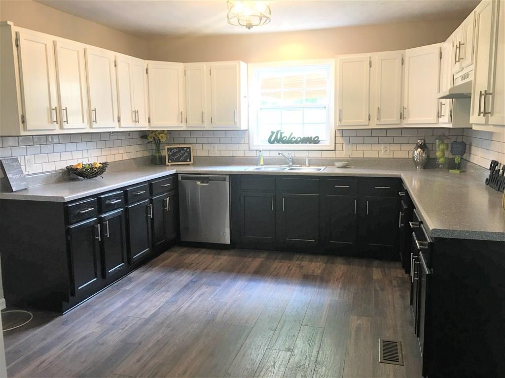 30 Battlefield Road Cookeville, TN 38506 - Photo 13 of 18 Mother-in-Law or Apartment Kitchen