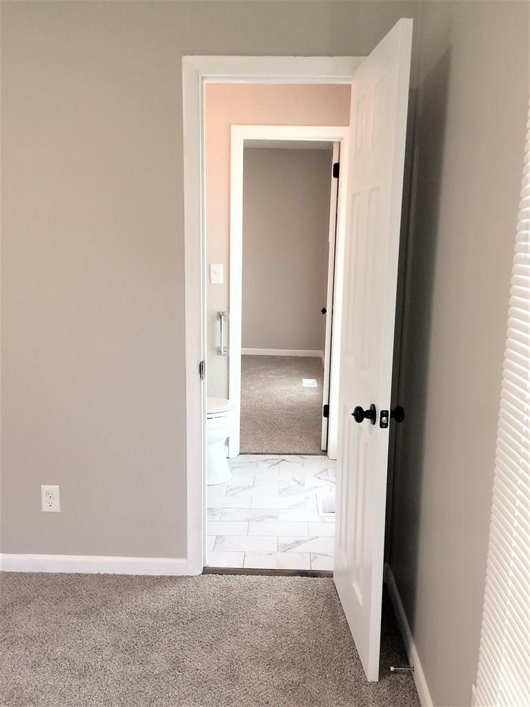 30 Battlefield Road Cookeville, TN 38506 - Photo 10 of 18 Jack and Jill Half Bathroom