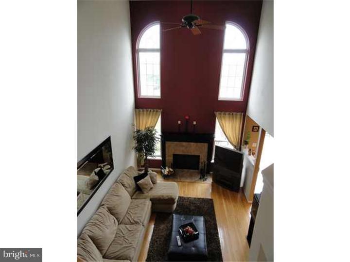 98 Threadleaf Terrace Burlington, NJ 08016 - Photo 12 of 22 Gallery Image 12