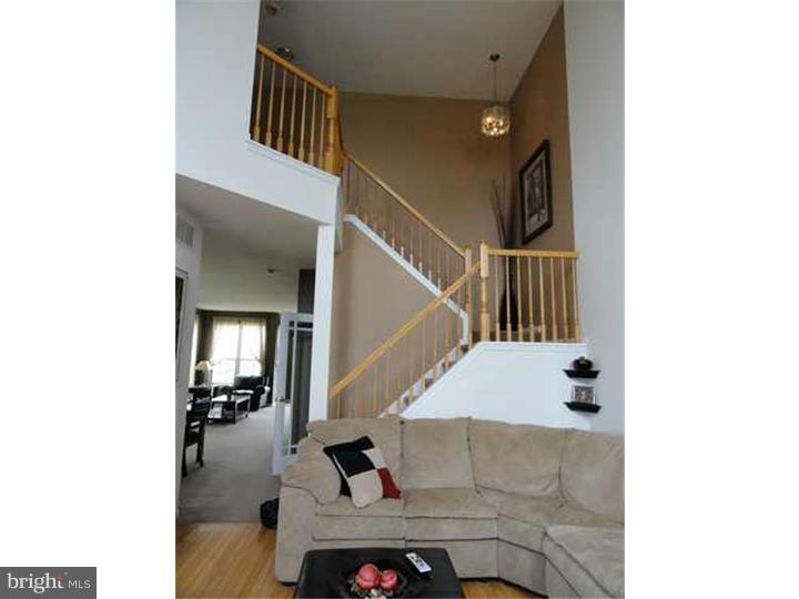 98 Threadleaf Terrace Burlington, NJ 08016 - Photo 15 of 22 Family Room