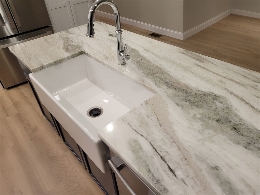 6 Fidelity Drive, Unit 3 Rutland, MA 01543 - Photo 3 of 7