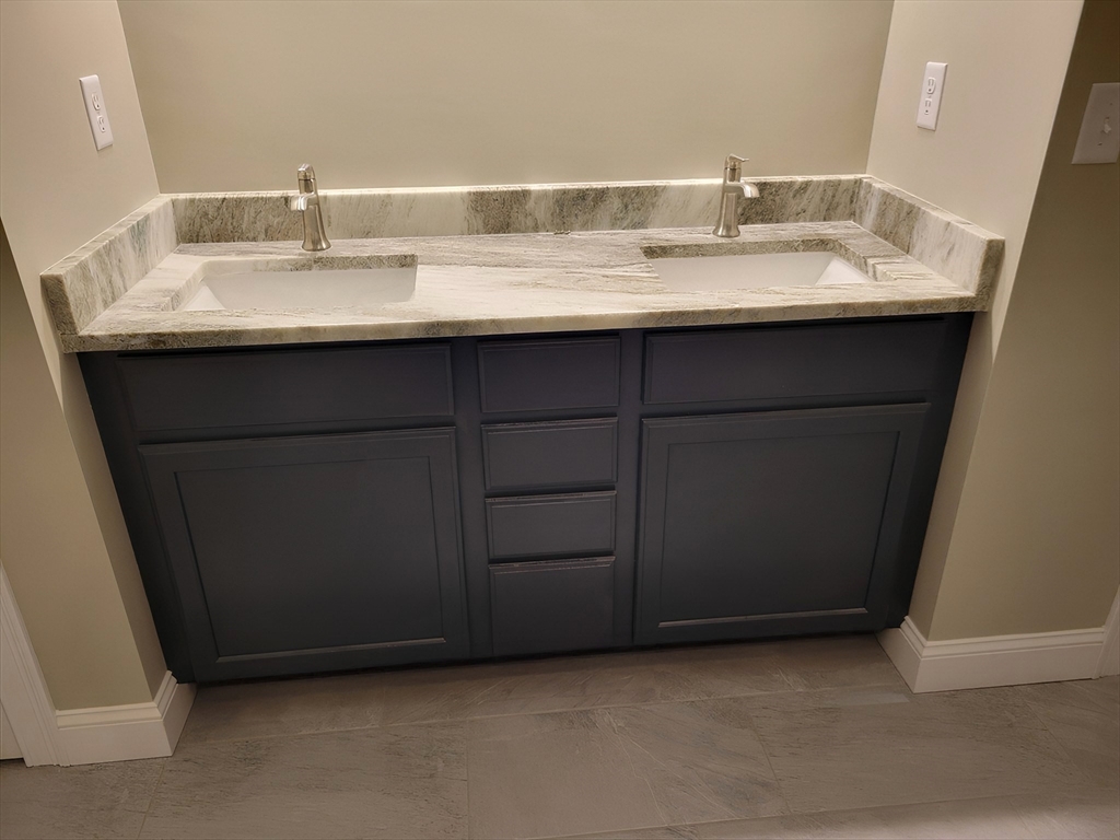 6 Fidelity Drive, Unit 3 Rutland, MA 01543 - Photo 5 of 7