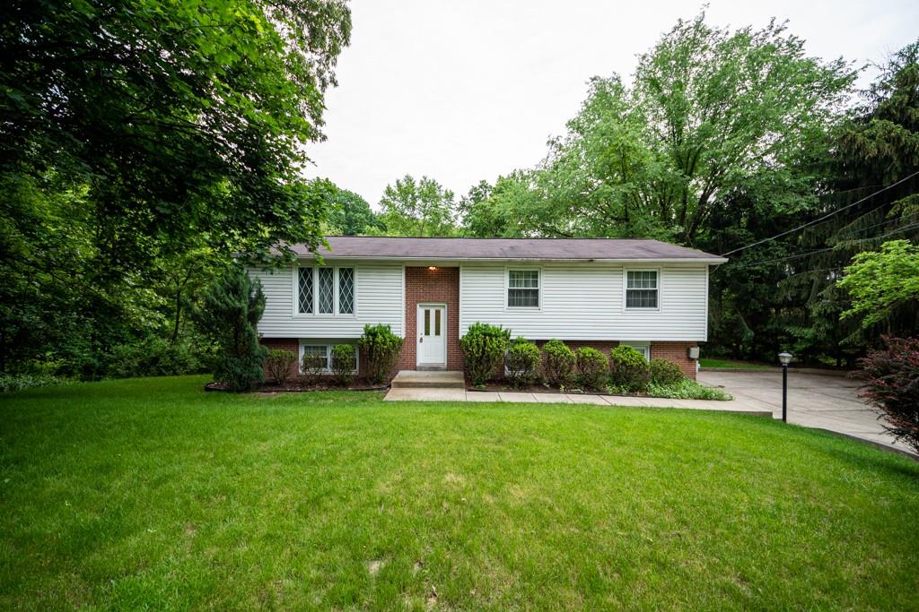 252 Perrymont Road Pittsburgh, PA 15237 - Photo 1 of 24 Gallery Image 1