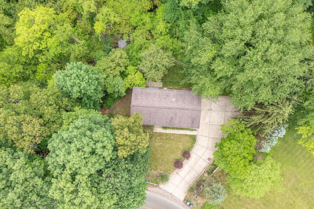 252 Perrymont Road Pittsburgh, PA 15237 - Photo 5 of 24 Gallery Image 5