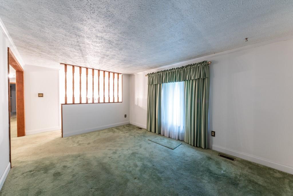 252 Perrymont Road Pittsburgh, PA 15237 - Photo 7 of 24 Gallery Image 7