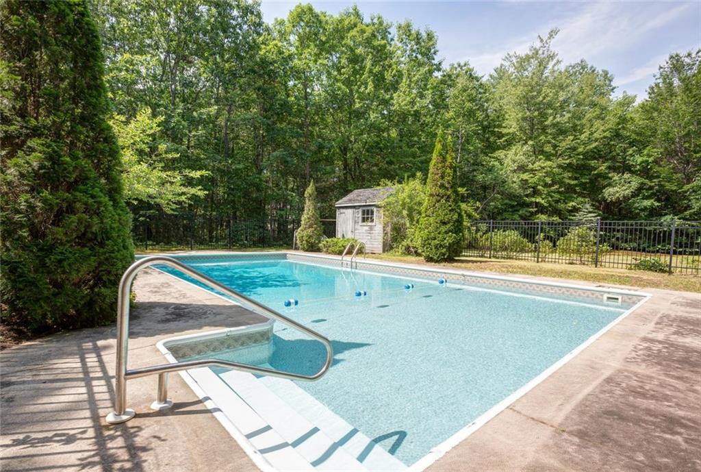 75 Woodland Road Windham, ME 04062 - Photo 5 of 33 Photo