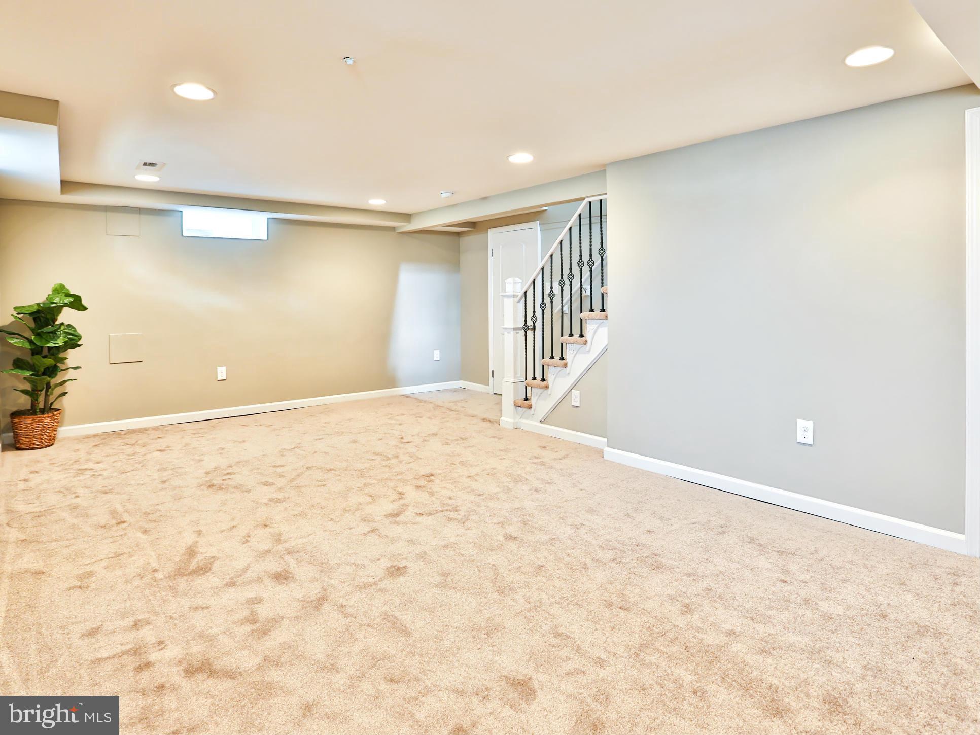 608 Brookwood Road Baltimore, MD 21229 - Photo 24 of 26 Tons of Extra Space for Family Fun!