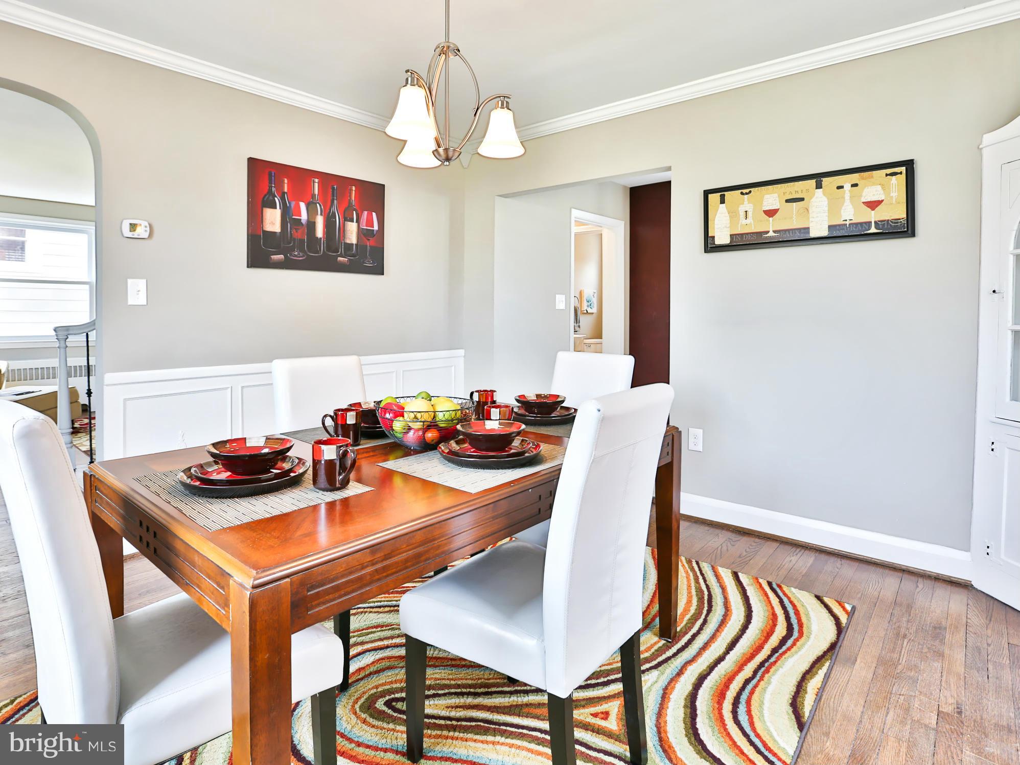 608 Brookwood Road Baltimore, MD 21229 - Photo 9 of 26 Ideal For Next Dinner Party
