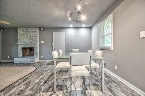 $275,000 | 808 North Apache Drive, Independence, MO 64056