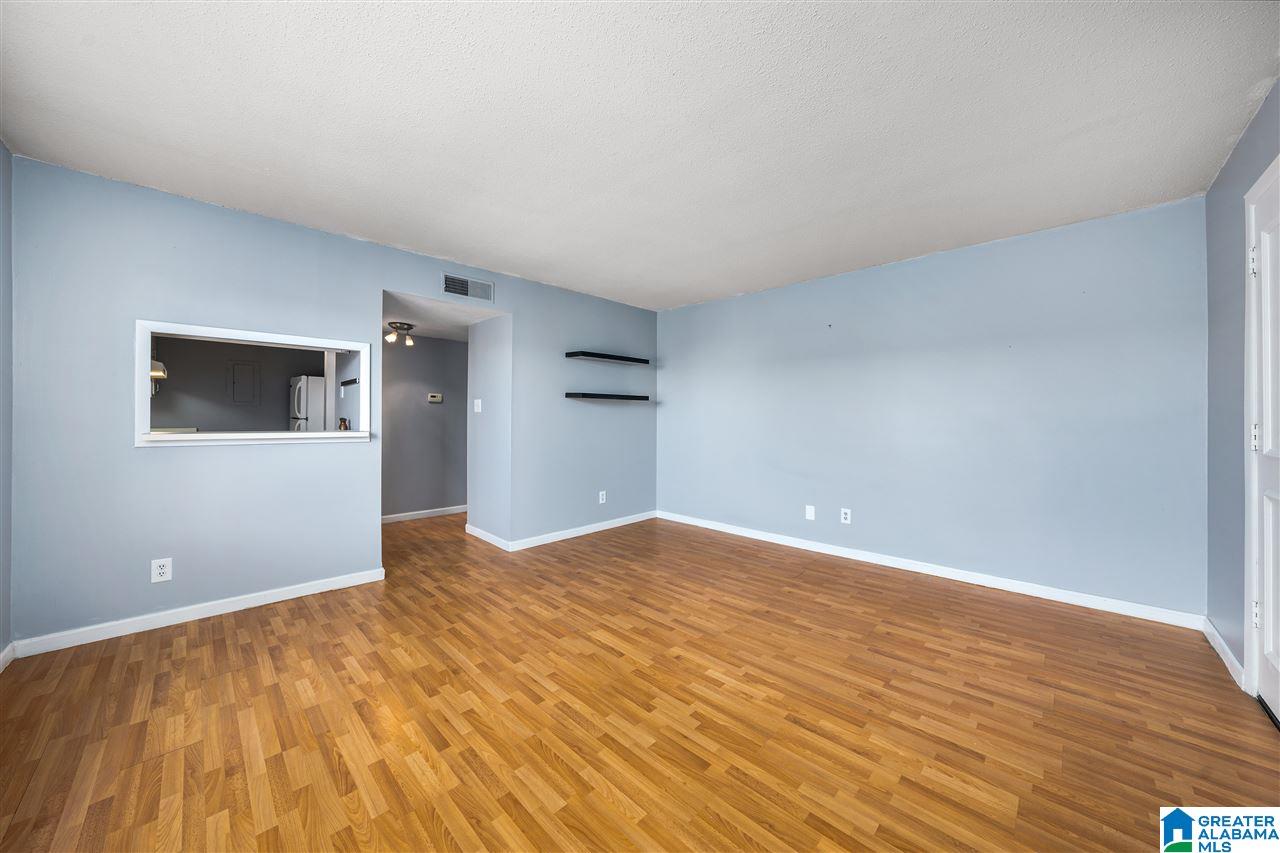 3350 Altamont Road South, Unit D24 Birmingham, AL 35205 - Photo 4 of 22