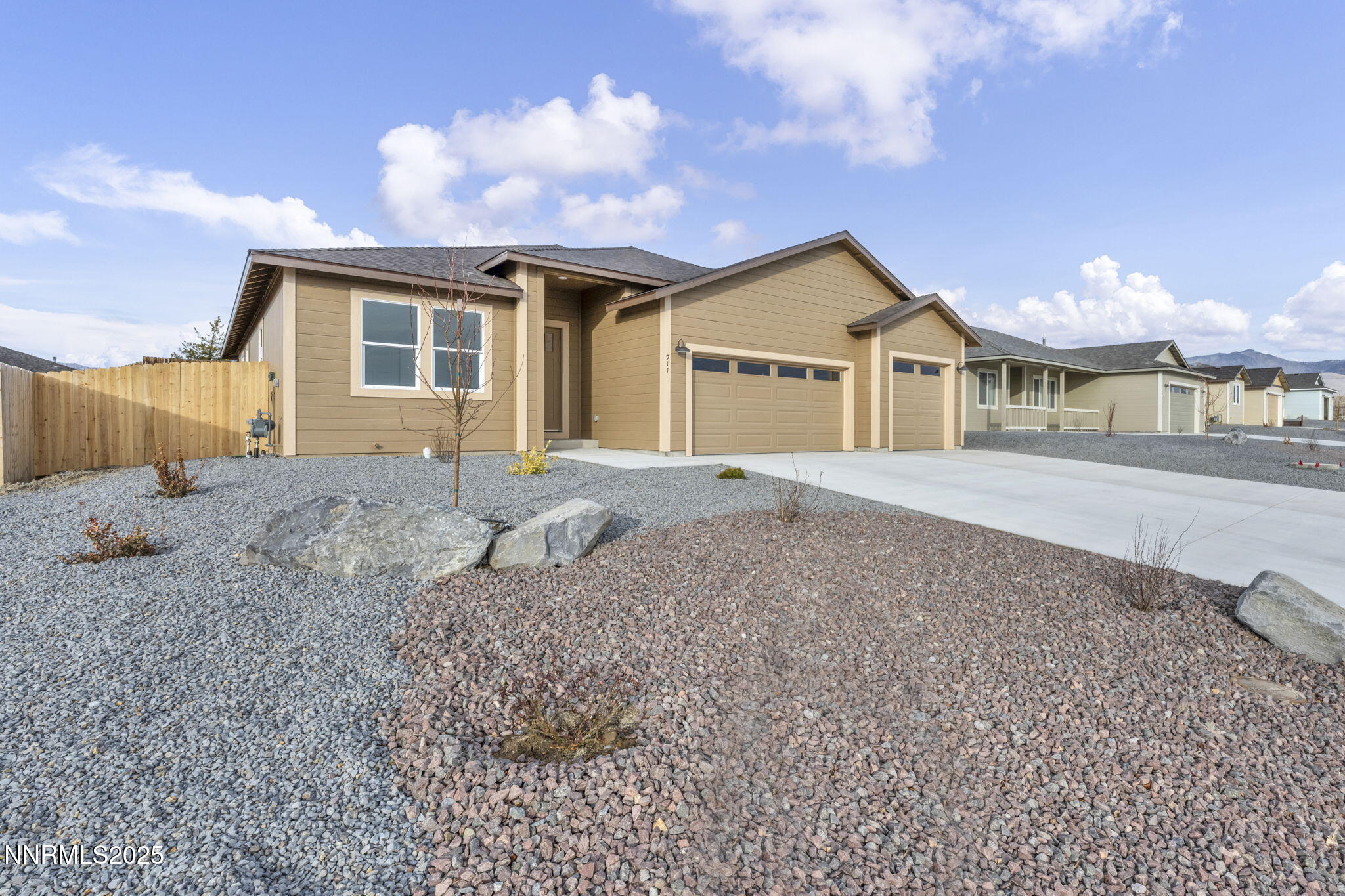 911 Saltbrush Road Dayton, NV 89403 - Photo 5 of 45 5-web-or-mls-911-saltbrush-rd