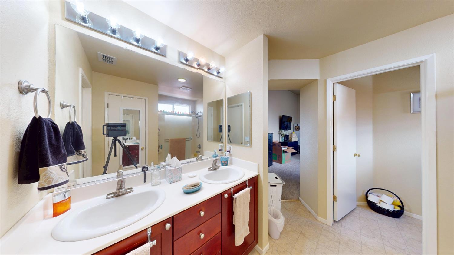 17 Walker Ranch Parkway Patterson, CA 95363 - Photo 22 of 35