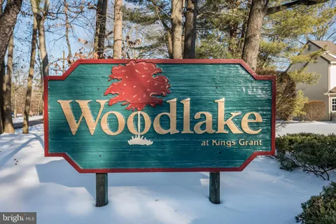 $269,999 | 375 Woodlake Drive, Marlton, NJ 08053