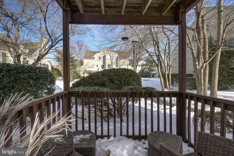 $269,999 | 375 Woodlake Drive, Marlton, NJ 08053