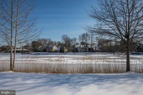 $269,999 | 375 Woodlake Drive, Marlton, NJ 08053