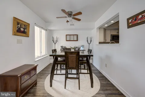 $269,999 | 375 Woodlake Drive, Marlton, NJ 08053