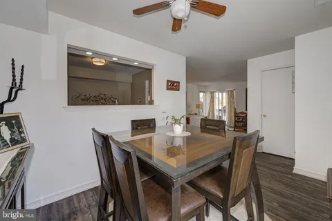 $269,999 | 375 Woodlake Drive, Marlton, NJ 08053