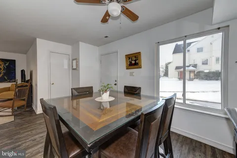 $269,999 | 375 Woodlake Drive, Marlton, NJ 08053