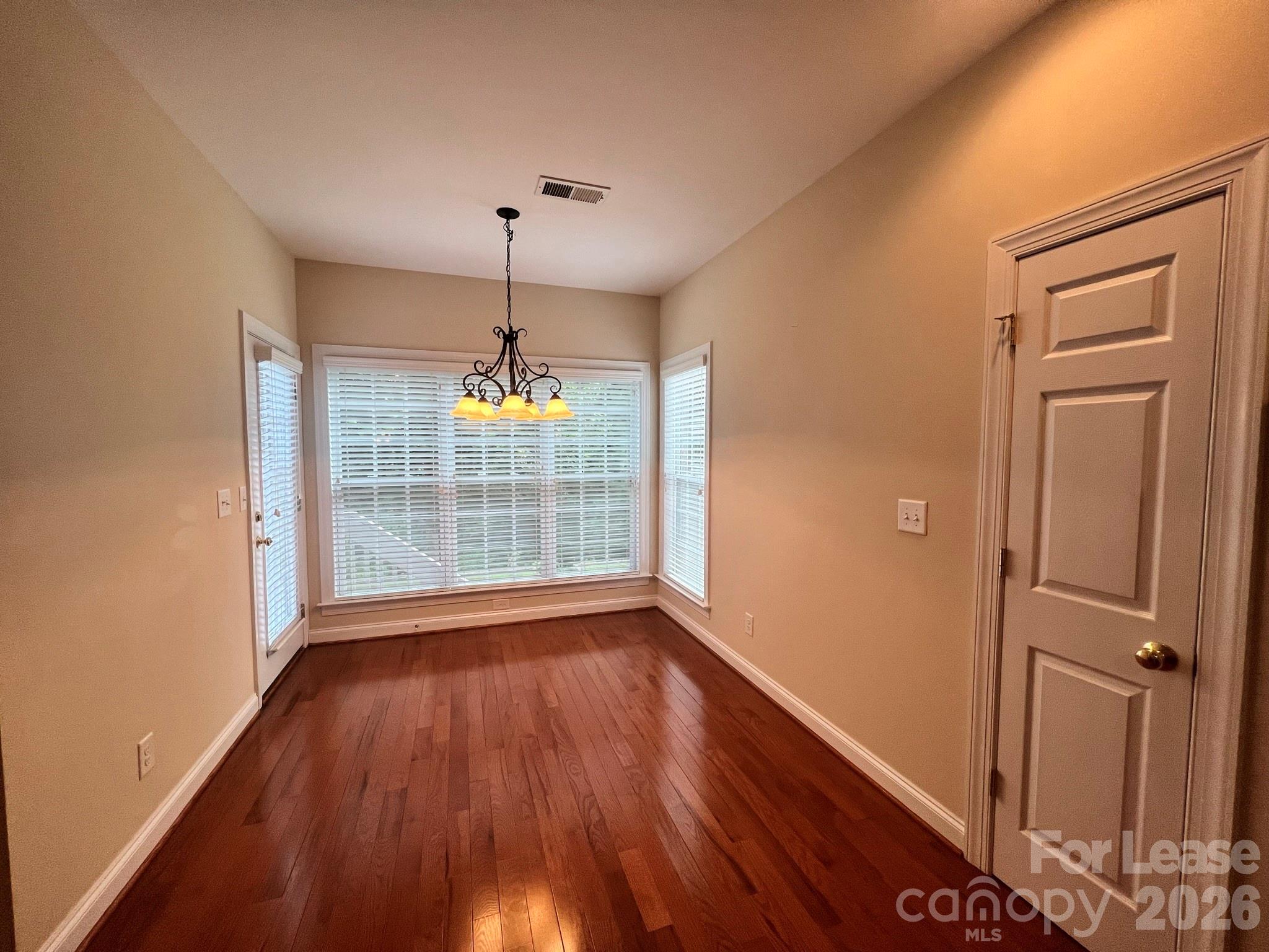 353 East Waterlynn Road Mooresville, NC 28115 - Photo 10 of 37