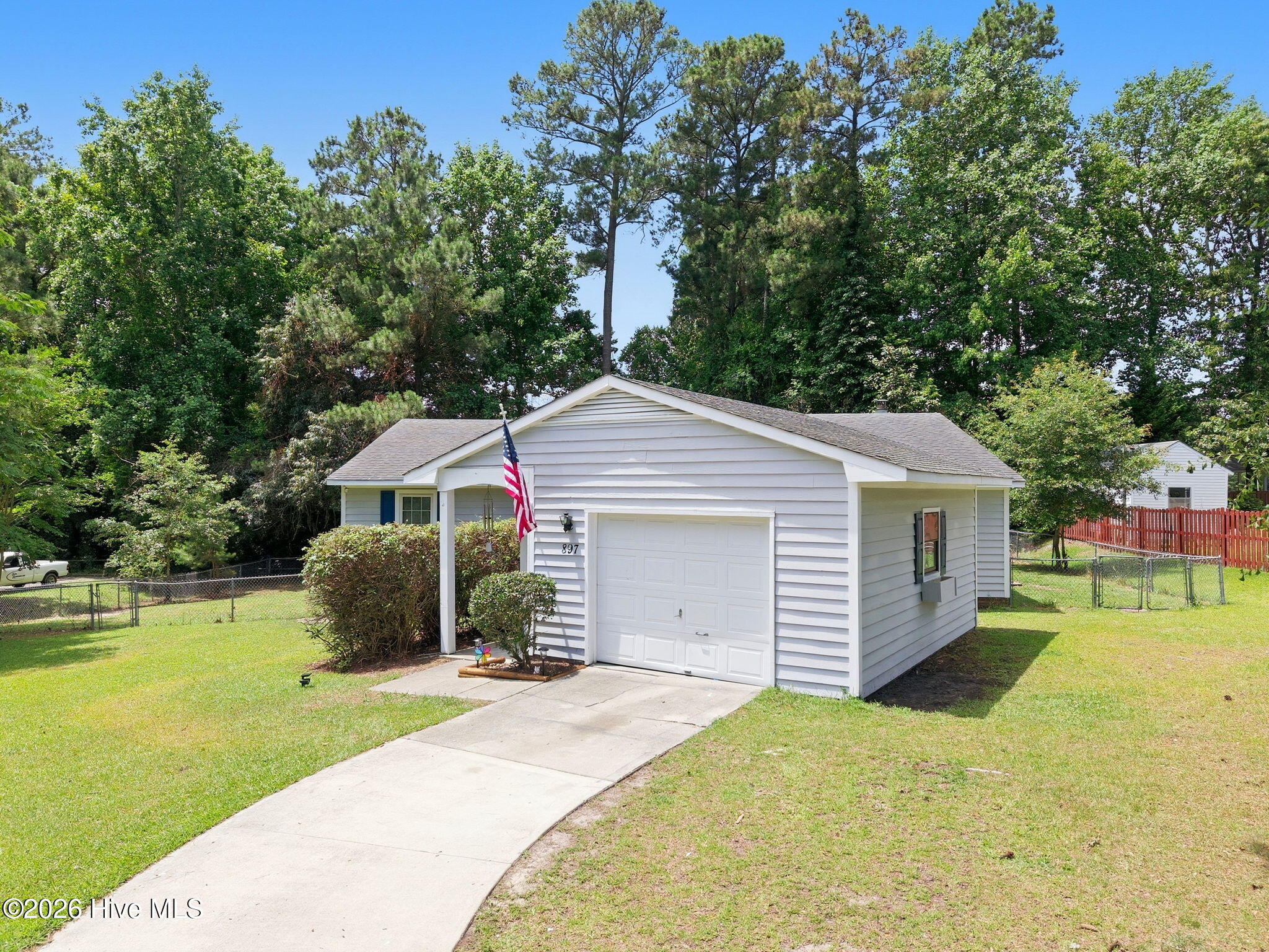 897 Pine Valley Road Jacksonville, NC 28546 - Photo 4 of 41 7-web-or-mls-897 Pine Valley Rd. 91