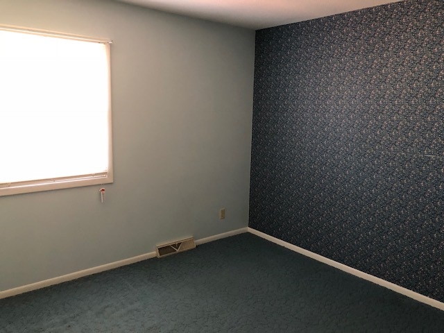 1203 Rochester Boulevard Rochester, IN 46975 - Photo 10 of 13