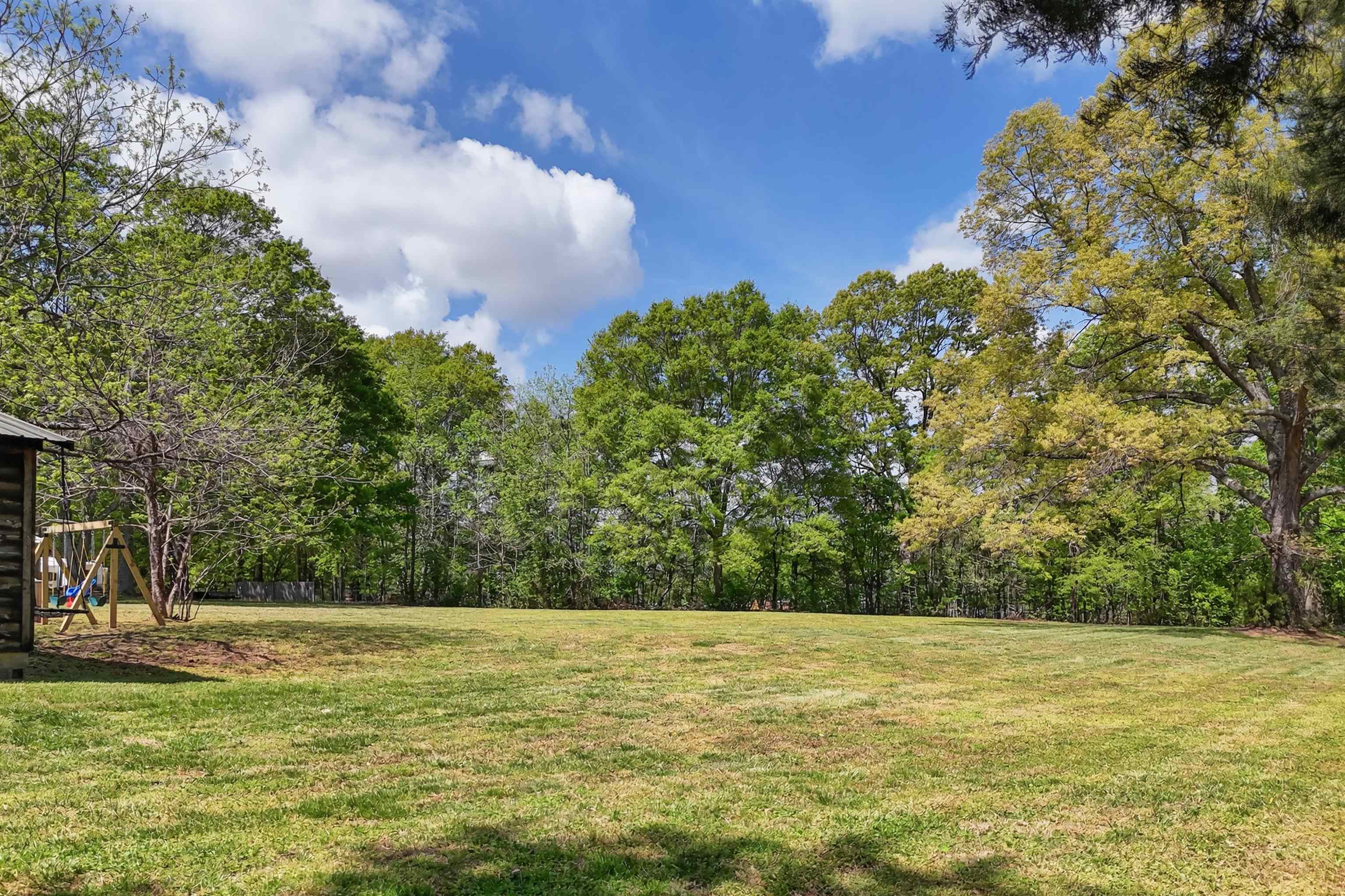 912 Dillon Street Chesnee, SC 29323 - Photo 25 of 46