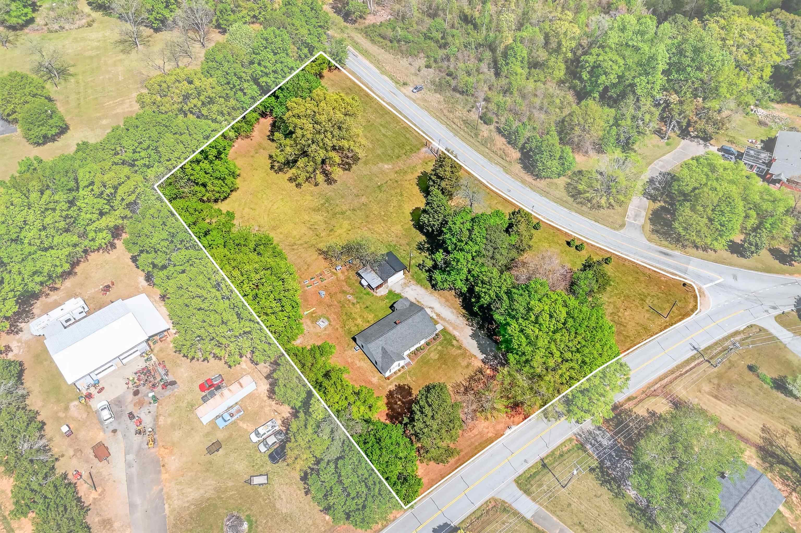 912 Dillon Street Chesnee, SC 29323 - Photo 36 of 46